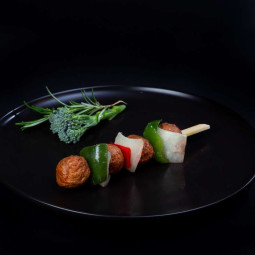 Globe spies, met gehaktballetjes van Markslager van Bussel